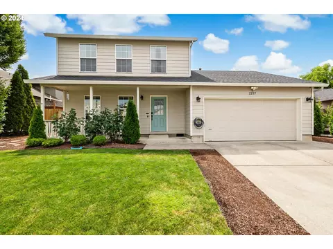 2257 N Irvine St, Cornelius, OR 97113