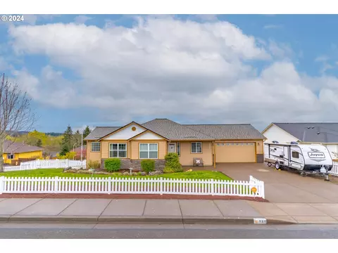 969 Burley Hill Dr NW, Salem, OR 97304