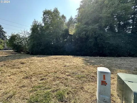 6805 Magnolia Ct #LOT 3, Brookings, OR 97415