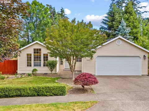 7015 SE Villa St, Hillsboro, OR 97123