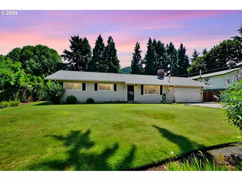 41704 Madrone St, Springfield, OR 97478