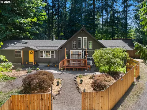 69080 E Vine Maple Dr, Rhododendron, OR 97049