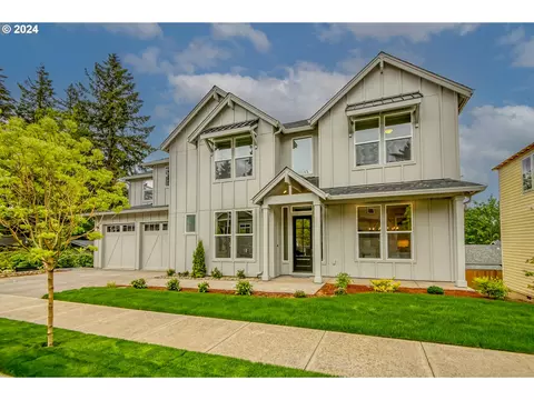 8923 SW Lintner Ter, Portland, OR 97223