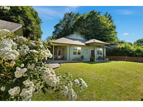 1714 Queen Ave SW, Albany, OR 97321
