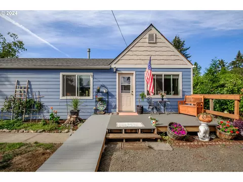 260 Crowfoot Rd, Lebanon, OR 97355