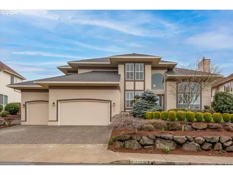 13936 SW Hillshire Dr, Tigard, OR 97223
