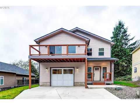 709 Vine Maple Ln, Garibaldi, OR 97118