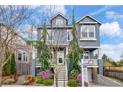 5811 NE 16th Ave, Portland, OR 97211