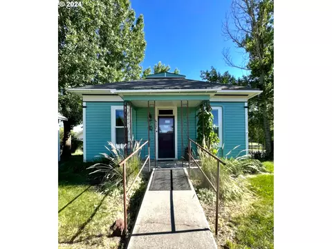 407 Second St, Fossil, OR 97830