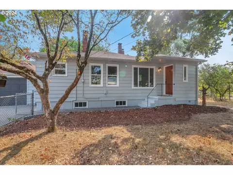 7230 SE 71st Ave, Portland, OR 97206