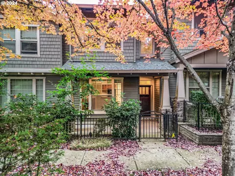 4869 NW 162nd Ter, Portland, OR 97229