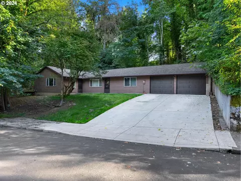 38250 SE Marcy St, Sandy, OR 97055