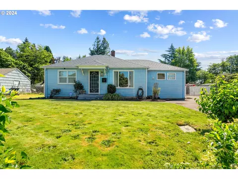 465 Gilbert St, Eugene, OR 97402