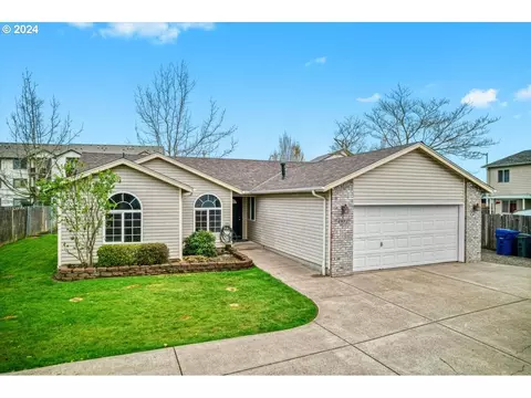 4991 Countryside Dr, Salem, OR 97305