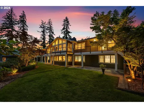 4101 NW 112th Way, Vancouver, WA 98685