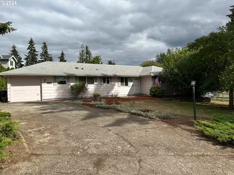 14754 SE Wy East Ave, Damascus, OR 97089