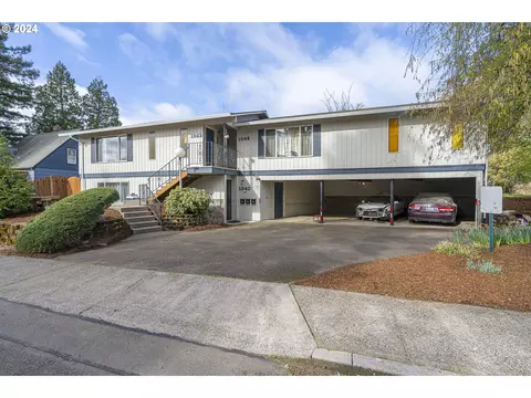 1040 SE Brooks St, Mcminnville, OR 97128
