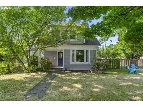 4206 SEllis St, Portland, OR 97206