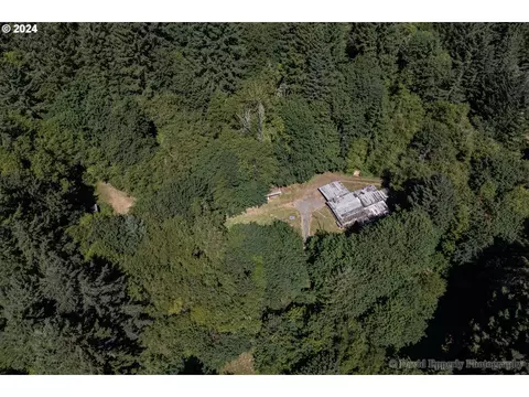 27436 Monster Mountain Dr, Scappoose, OR 97056