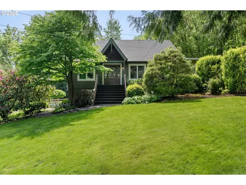8427 NW Skyline Blvd, Portland, OR 97229