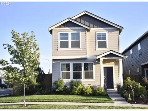 2991 W St, Springfield, OR 97477
