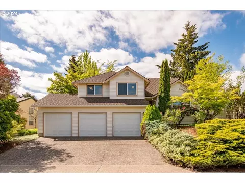13332 SW Benish St, Tigard, OR 97223