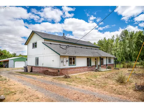 24481 Bellfountain Rd, Monroe, OR 97456