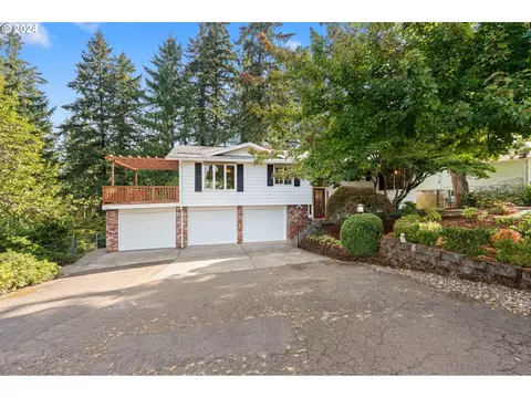 20320 Danny Ct, Oregon City, OR 97045