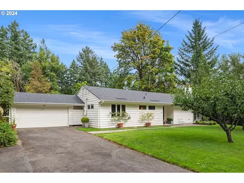 4749 NW Woodside Ter, Portland, OR 97210
