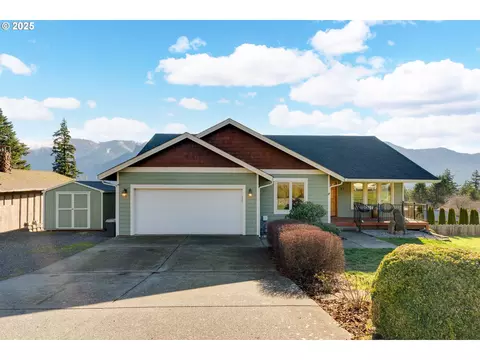 42 Redwood St, Carson, WA 98610