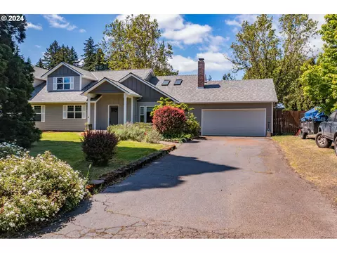 930 NW Meadow View Dr, Corvallis, OR 97330