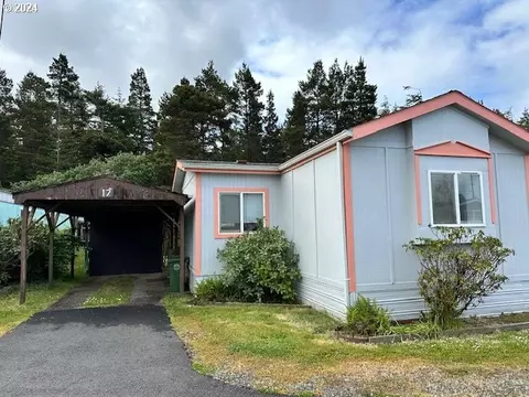 87735 Highway 101 #17, Florence, OR 97439
