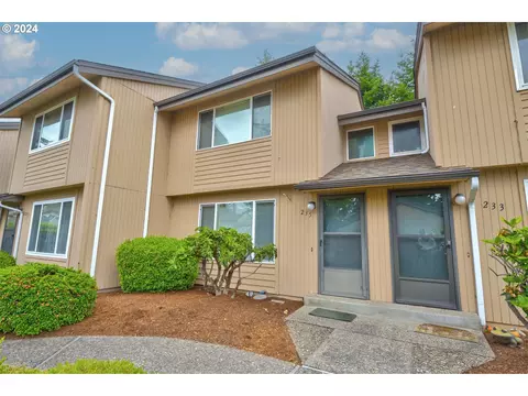 235 Mcnary Heights Dr, Keizer, OR 97303
