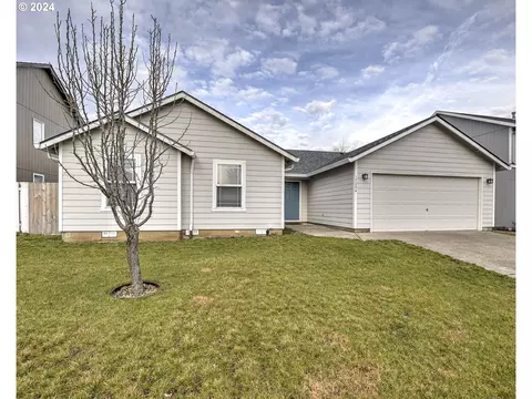 17004 SE 6th St, Vancouver, WA 98684