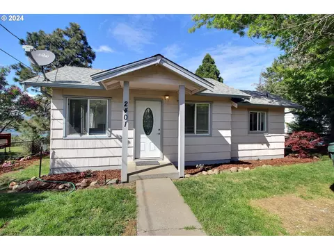 2401 Old Dufur Rd, The Dalles, OR 97058