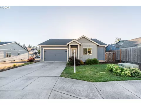 903 N Washington St, Lafayette, OR 97127