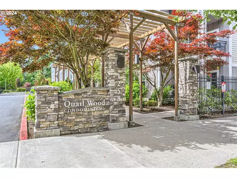 1258 NW Shattuck Way #204, Gresham, OR 97030 photo 1