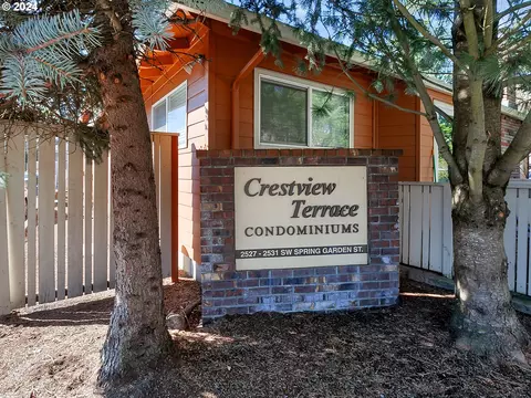 2531 SW Spring Garden St #16, Portland, OR 97219