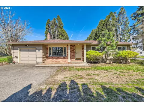 16441 SE Main St, Portland, OR 97233