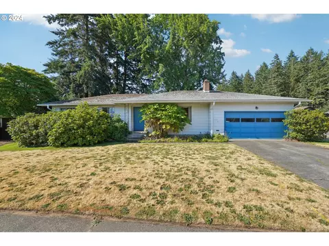 13008 NE Brazee St, Portland, OR 97230