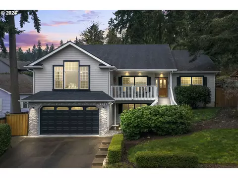 6737 Ivy St, Springfield, OR 97478