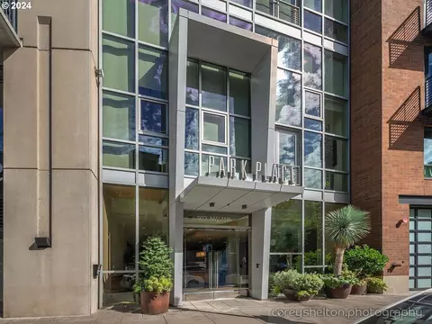 922 NW 11th Ave #614, Portland, OR 97209