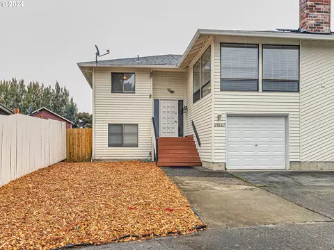 21867 SW Regal Ct, Beaverton, OR 97003