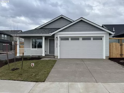 1477 SE Hankel St, Dallas, OR 97338