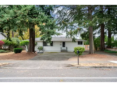 13135 SE Mill St, Portland, OR 97233