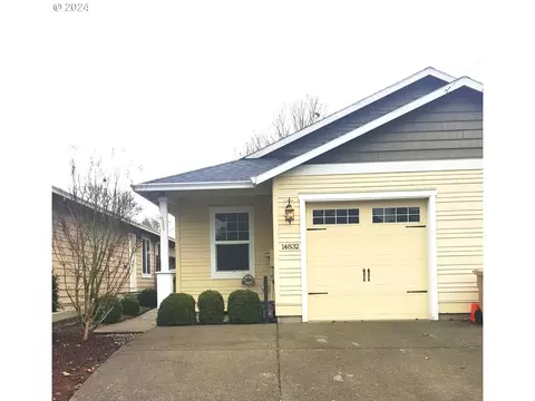 14832 SE Arista Dr, Milwaukie, OR 97267