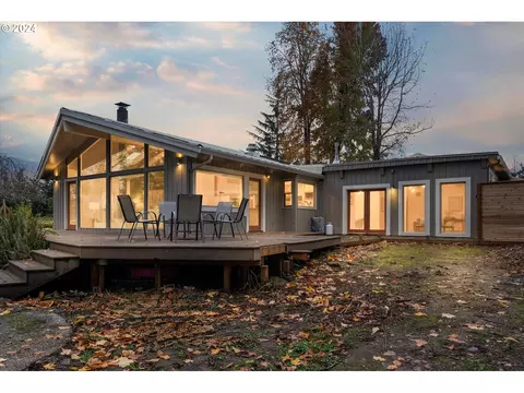 28980 SE K W Anderson Rd, Gresham, OR 97080