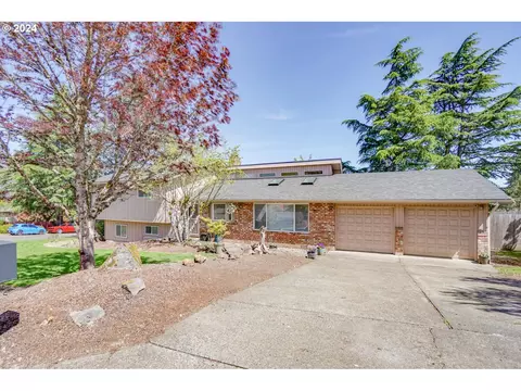16015 NE 33rd Ave, Ridgefield, WA 98642