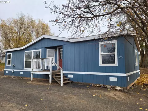 803 Deschutes St, Wasco, OR 97065