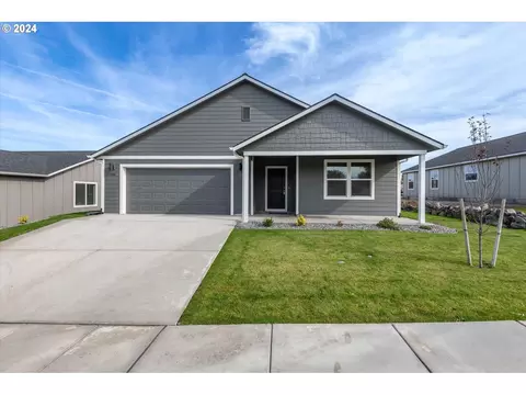 1241 SE 9th St, Hermiston, OR 97838